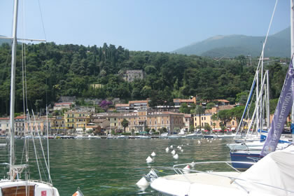 Toscolano Maderno vista panoramica sul golfo